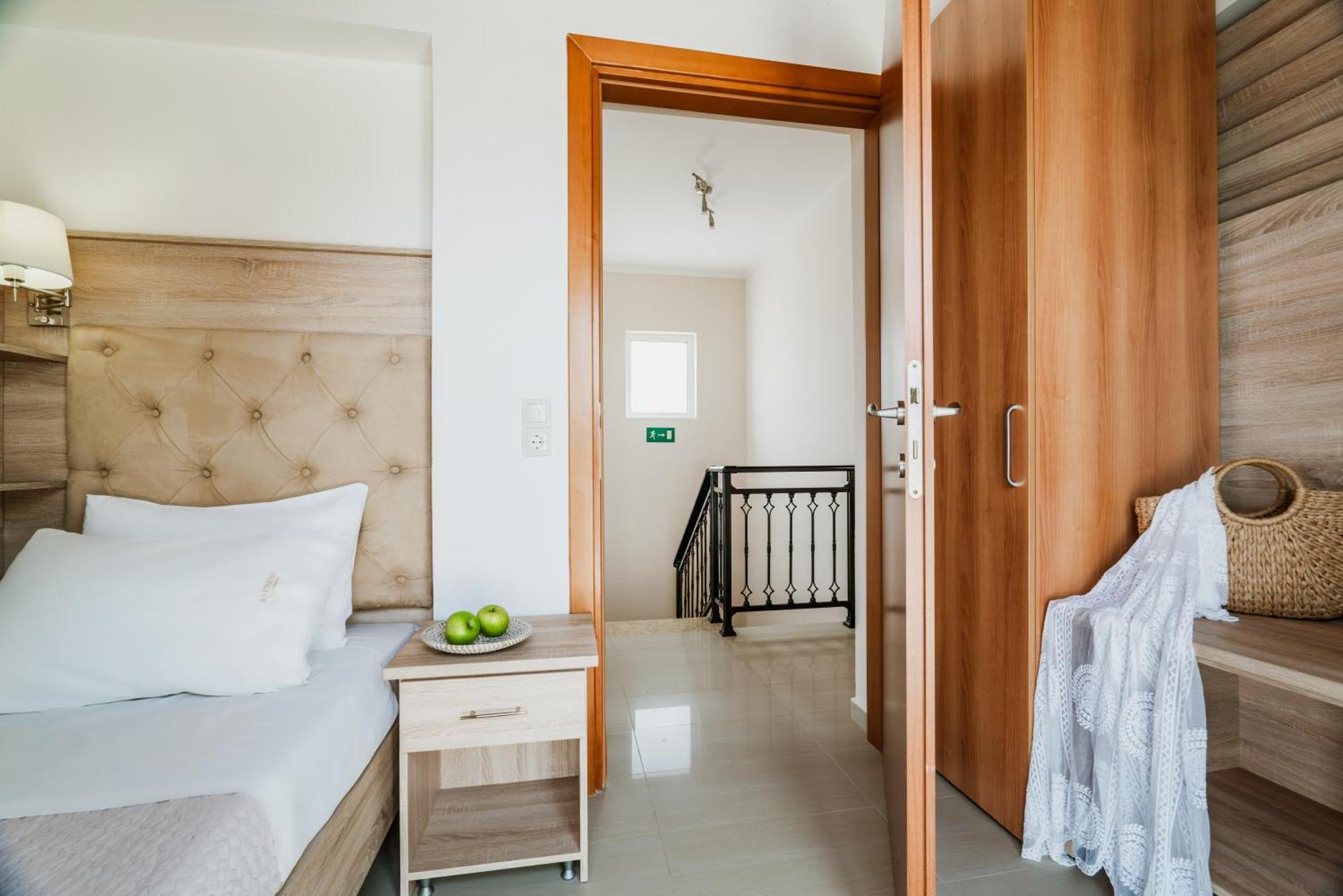Villa Aretousa 1 Ajía Marína Kültér fotó